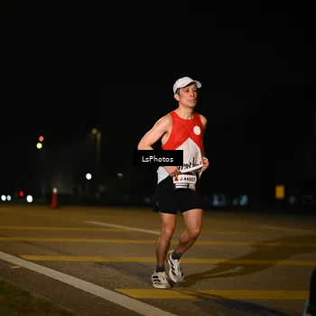 Runner Photo 7561427