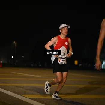 Runner Photo 7561428