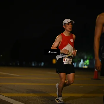 Runner Photo 7561430