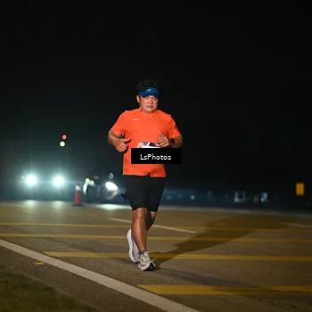 Runner Photo 7561466