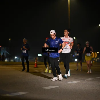 Runner Photo 7561476
