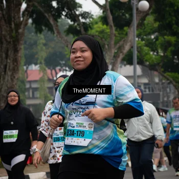 Runner Photo 7561478