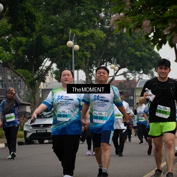 Runner Photo 7561492