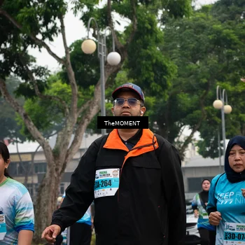 Runner Photo 7561534