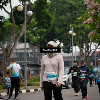 Runner Photo 7561537