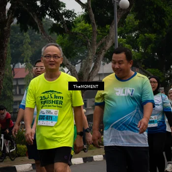 Runner Photo 7561564