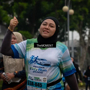 Runner Photo 7561592