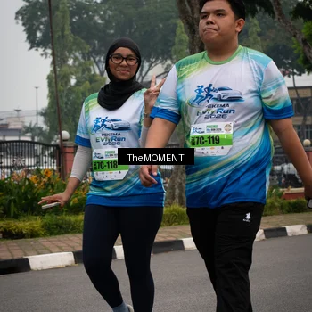 Runner Photo 7561613