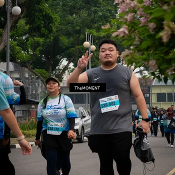 Runner Photo 7561617