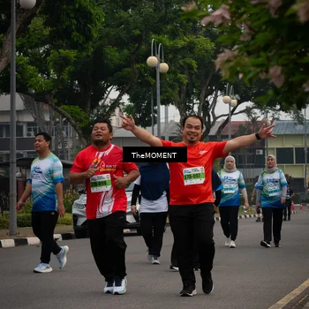 Runner Photo 7561633