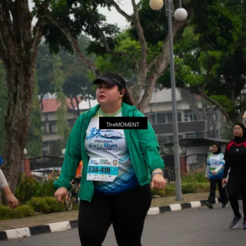 Runner Photo 7561679
