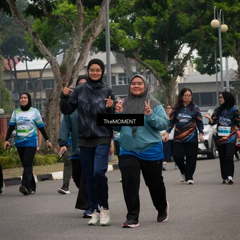 Runner Photo 7561685