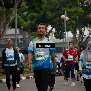 Runner Photo 7561698
