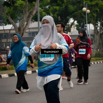 Runner Photo 7561699