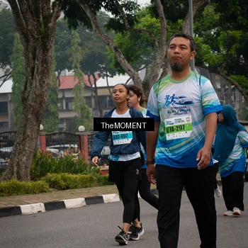 Runner Photo 7561701