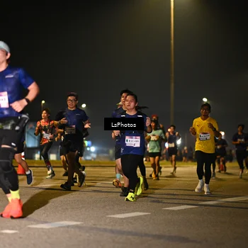 Runner Photo 7561706