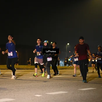 Runner Photo 7561709