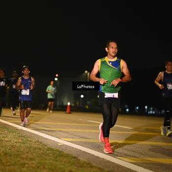 Runner Photo 7561713
