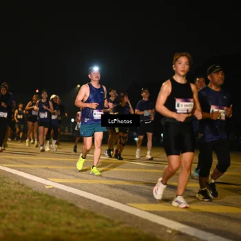 Runner Photo 7561717
