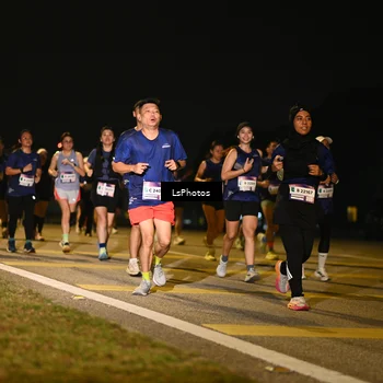 Runner Photo 7561724