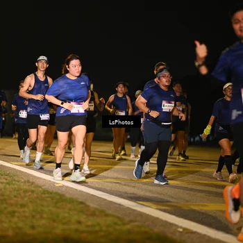 Runner Photo 7561740