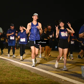 Runner Photo 7561746