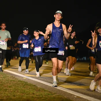 Runner Photo 7561749