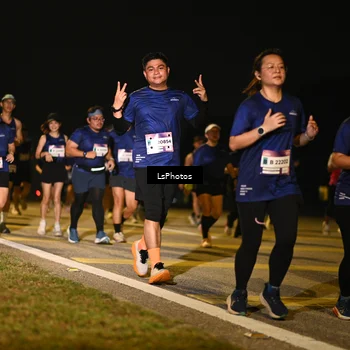 Runner Photo 7561750
