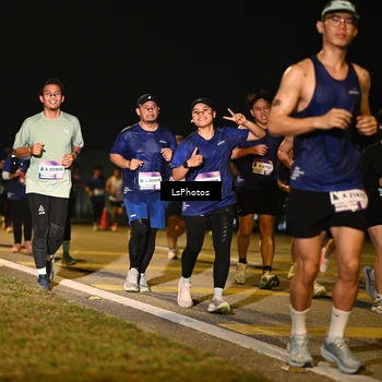 Runner Photo 7561751