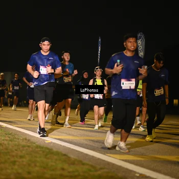 Runner Photo 7561770