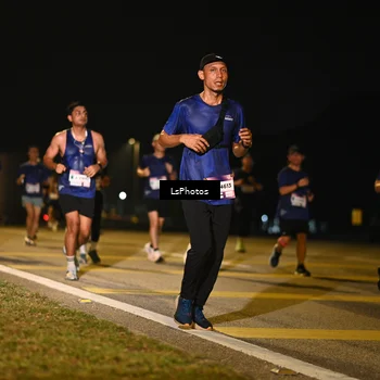 Runner Photo 7561781