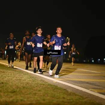 Runner Photo 7561795