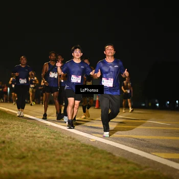 Runner Photo 7561797