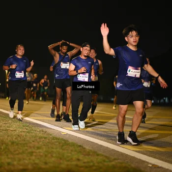 Runner Photo 7561801