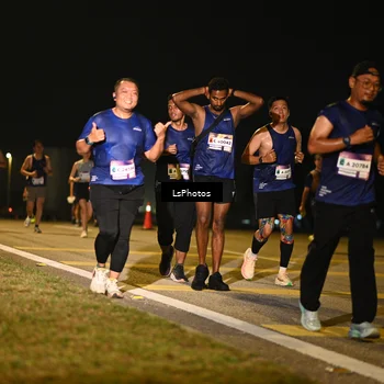 Runner Photo 7561806