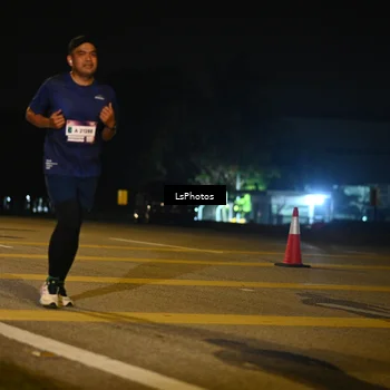 Runner Photo 7561827