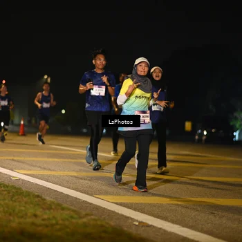Runner Photo 7561833