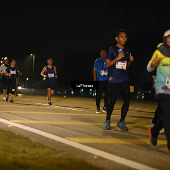 Runner Photo 7561835