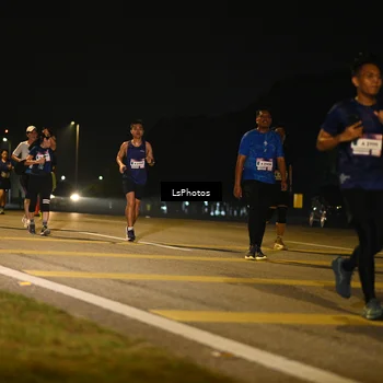 Runner Photo 7561837
