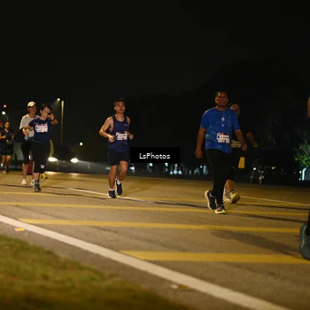 Runner Photo 7561840