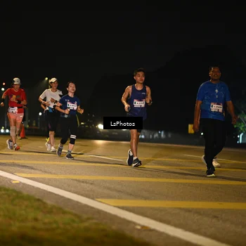 Runner Photo 7561841