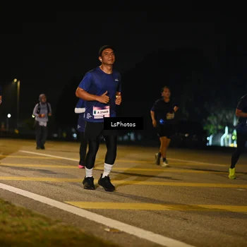 Runner Photo 7561858