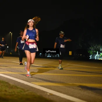Runner Photo 7561868