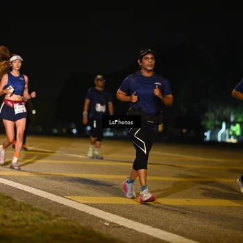 Runner Photo 7561869