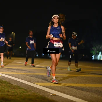 Runner Photo 7561870