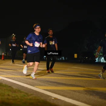 Runner Photo 7561874
