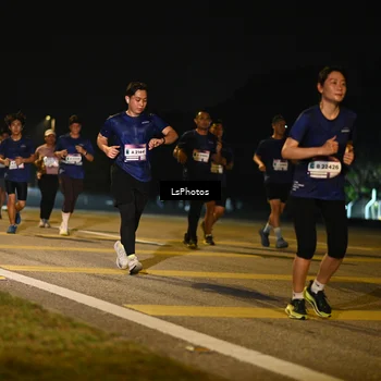 Runner Photo 7561884