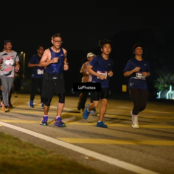 Runner Photo 7561890