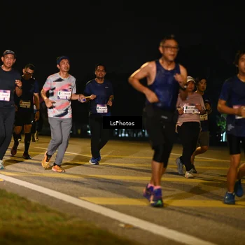 Runner Photo 7561894