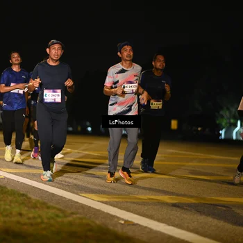 Runner Photo 7561895